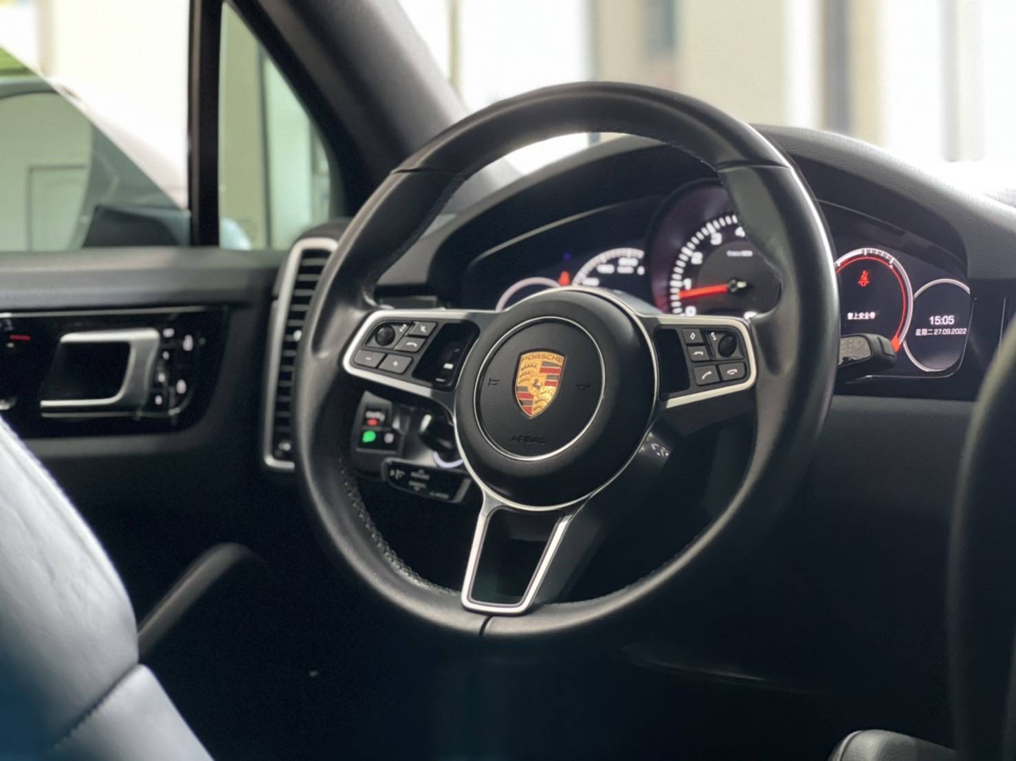 2019 Porsche Cayenne (E3)-駕駛座