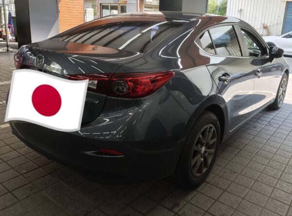 2016 Mazda3 四門-右後