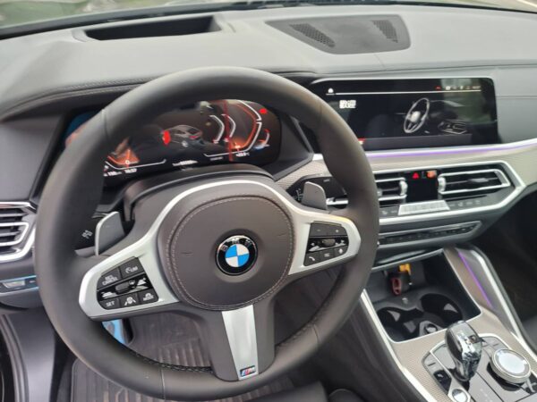 2021-2022 BMW X6 40i M Sport-儀錶板
